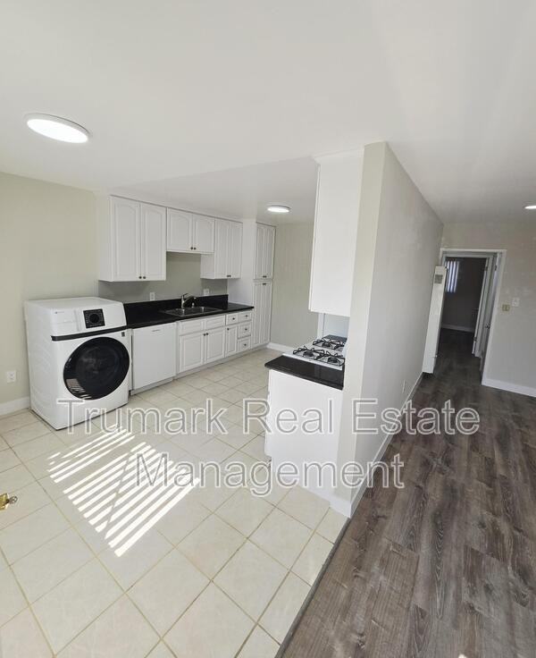 433 W Garfield Ave #A