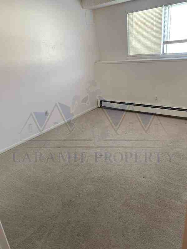 2310 E Garfield St #A5 - Photo 6 of 8