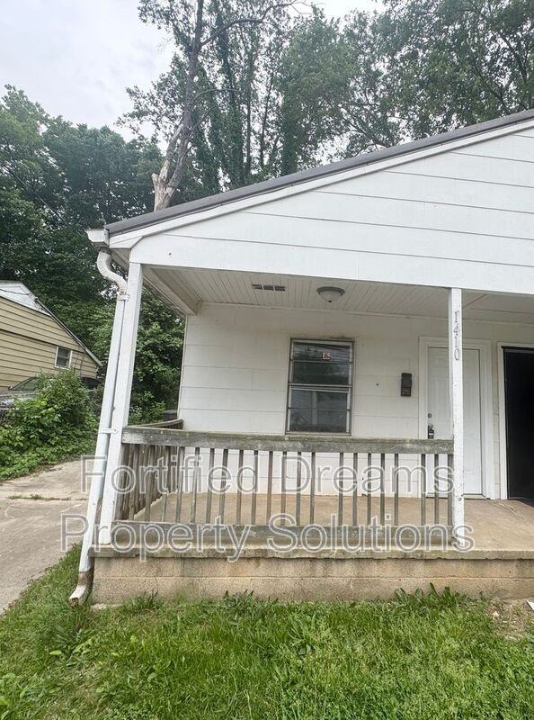 1408 Diggs Blvd #1410 - Photo 2 of 9