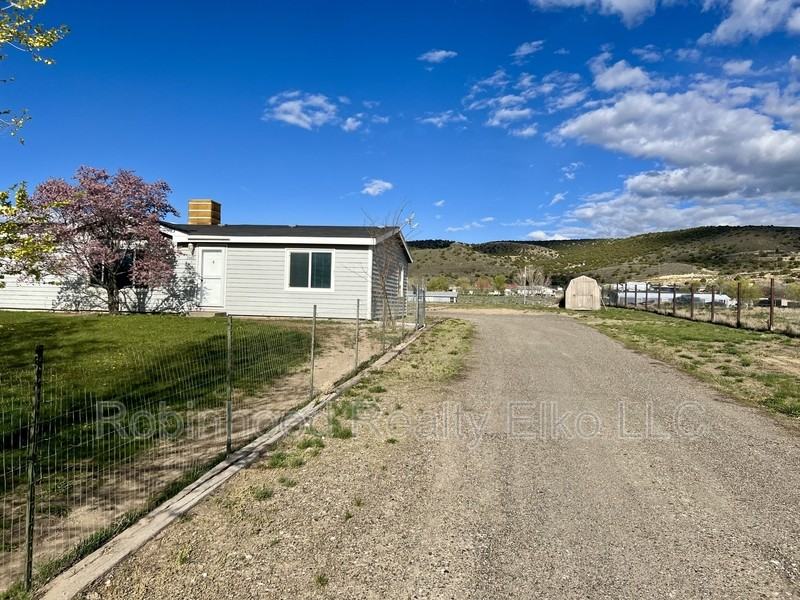 2640 Georgia Ave - Photo 2 of 32