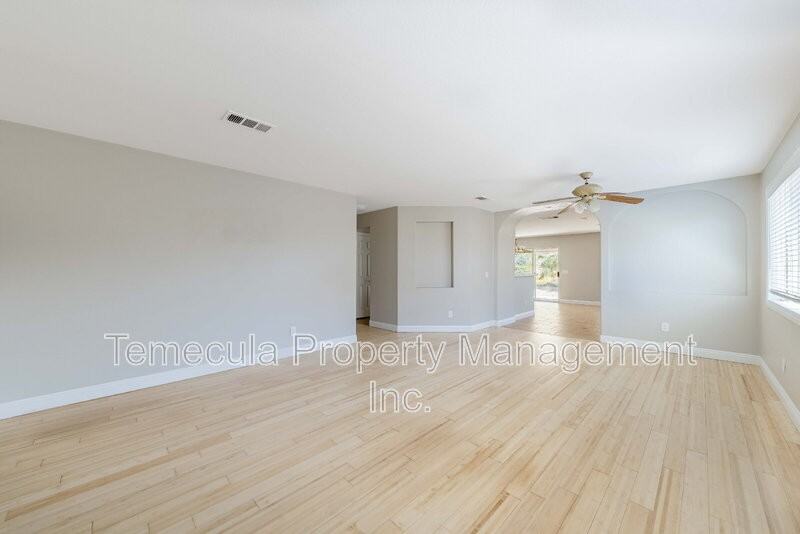 23353 Badger Creek Ln - Photo 5 of 19