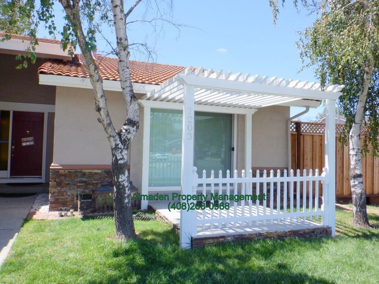 7203 Shea Ct - Photo 2 of 20