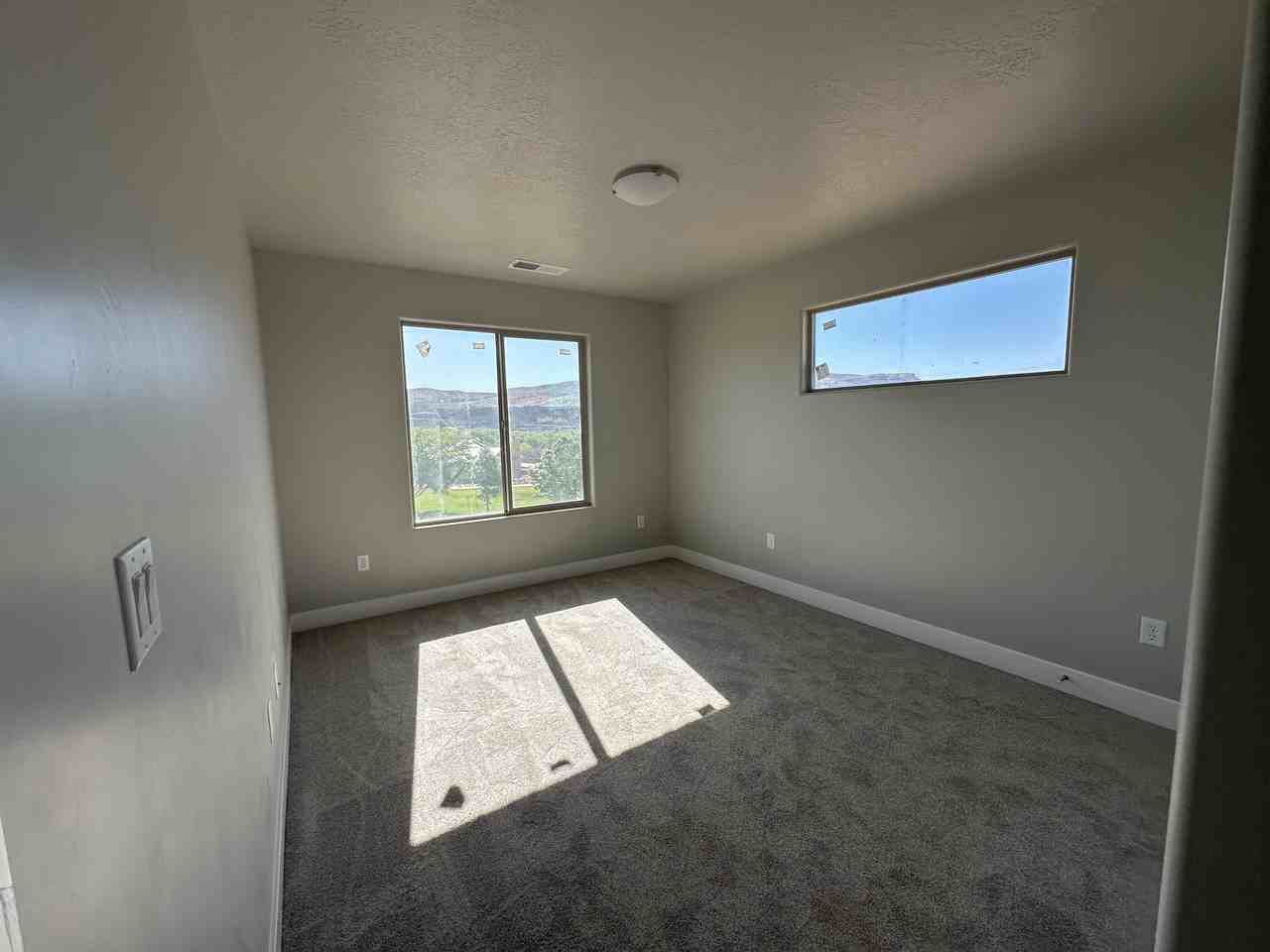 408 Nw - Photo 7 of 11