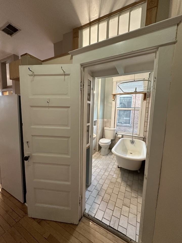 1008 Central Ave Sw - Photo 5 of 27