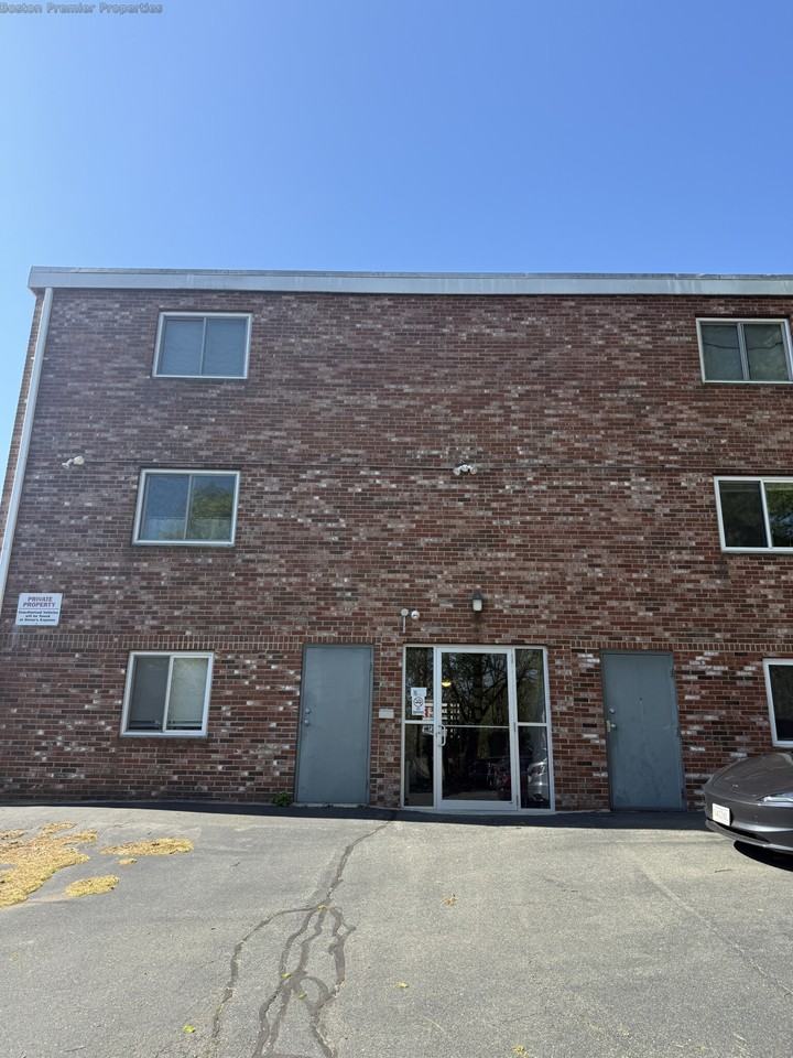 Quincy Ave #10 - Photo 7 of 7