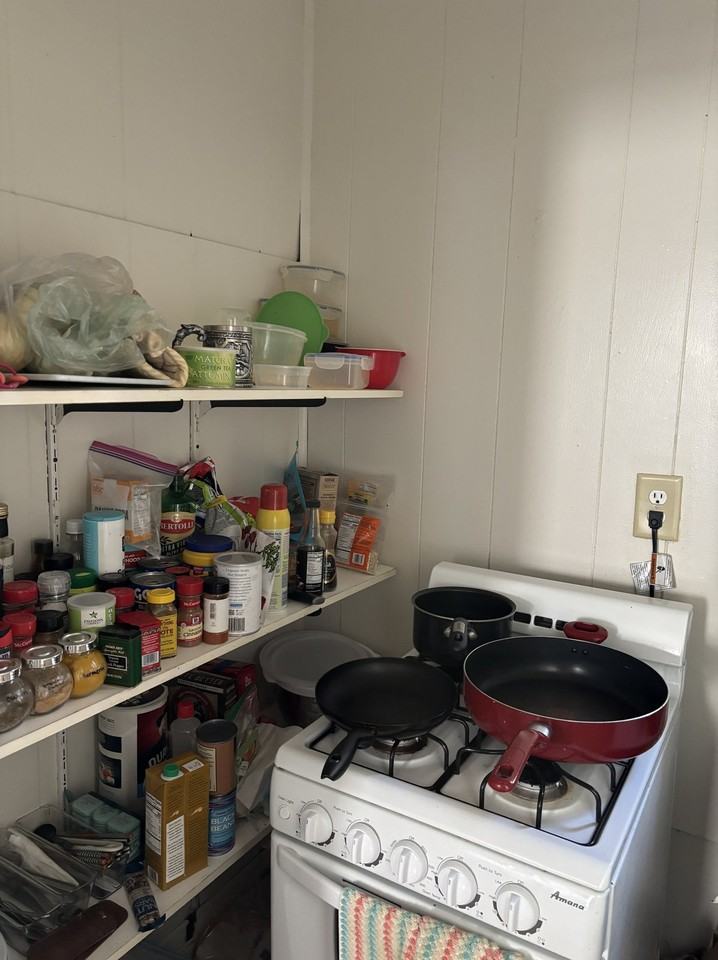 Burbank St #21 - Photo 5 of 6