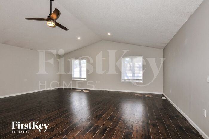 1218 Brookstone Ter - Photo 3 of 15