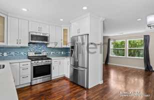featured image of 1133 Lovell Ave #FRONT