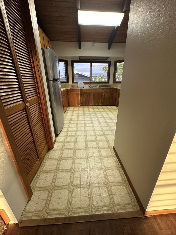 750 Kaalo Place - Photo 3 of 25