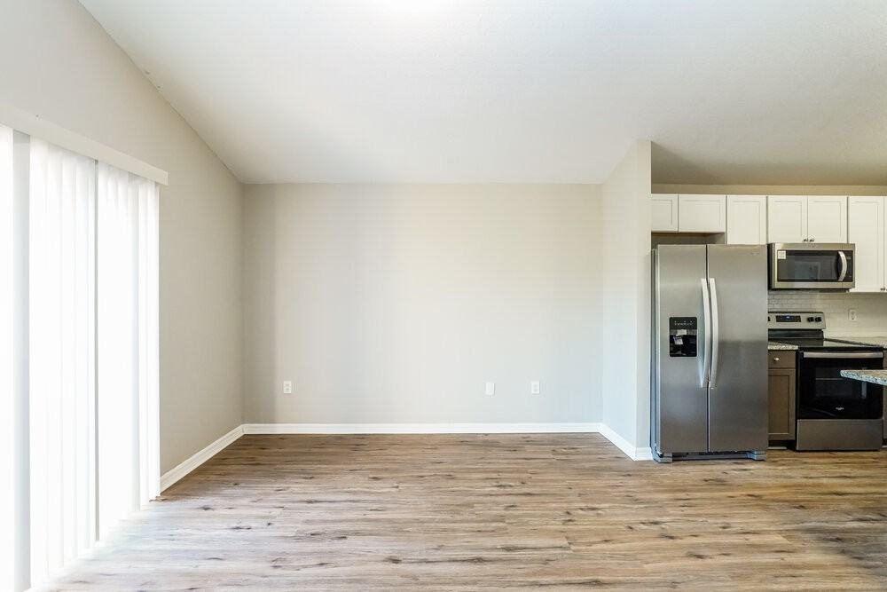 3352 Kelsey Ln - Photo 5 of 16