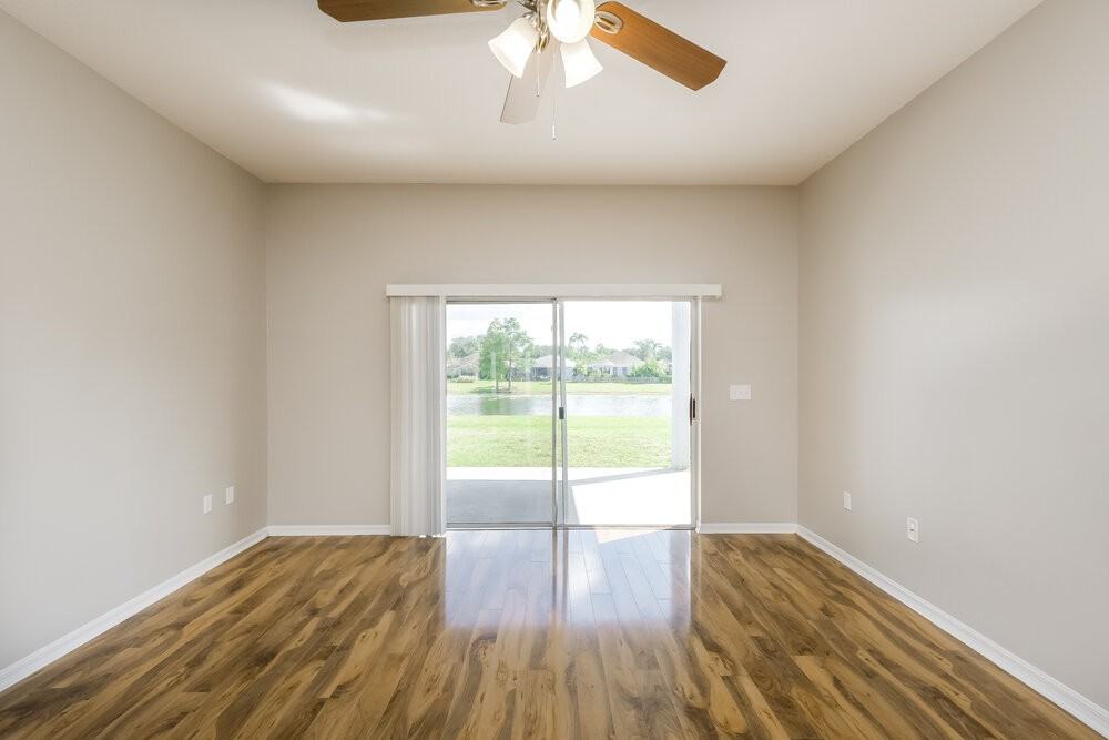 6751 Monarch Park Dr - Photo 3 of 16