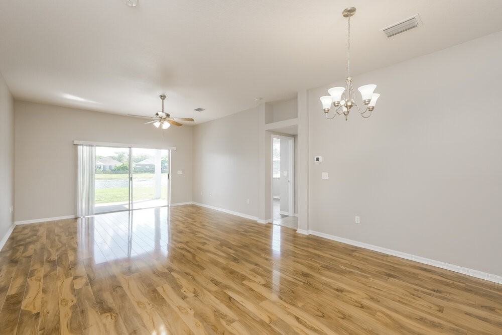 6751 Monarch Park Dr - Photo 4 of 16