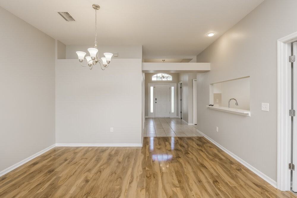 6751 Monarch Park Dr - Photo 5 of 16