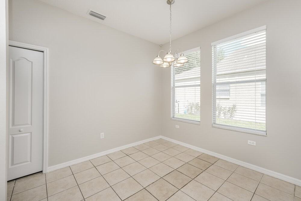 6751 Monarch Park Dr - Photo 6 of 16