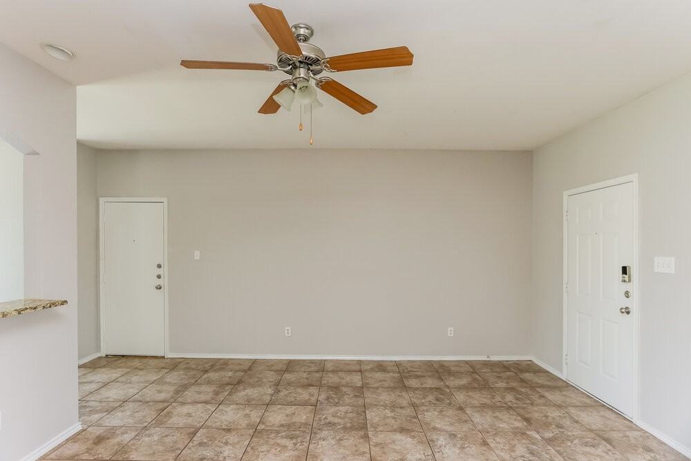 9715 Checota Dr - Photo 5 of 17