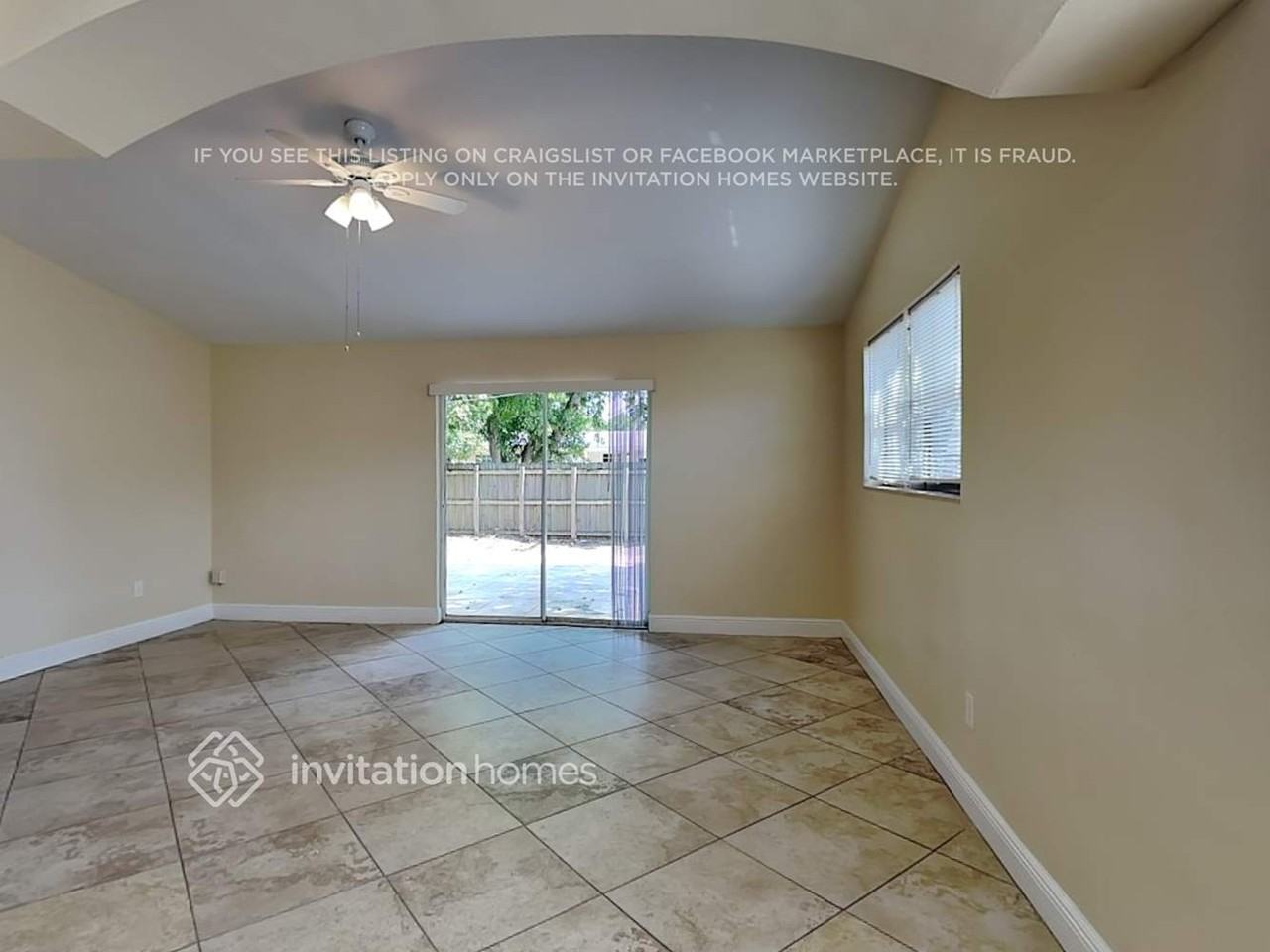 11674 Oleander Dr - Photo 4 of 17