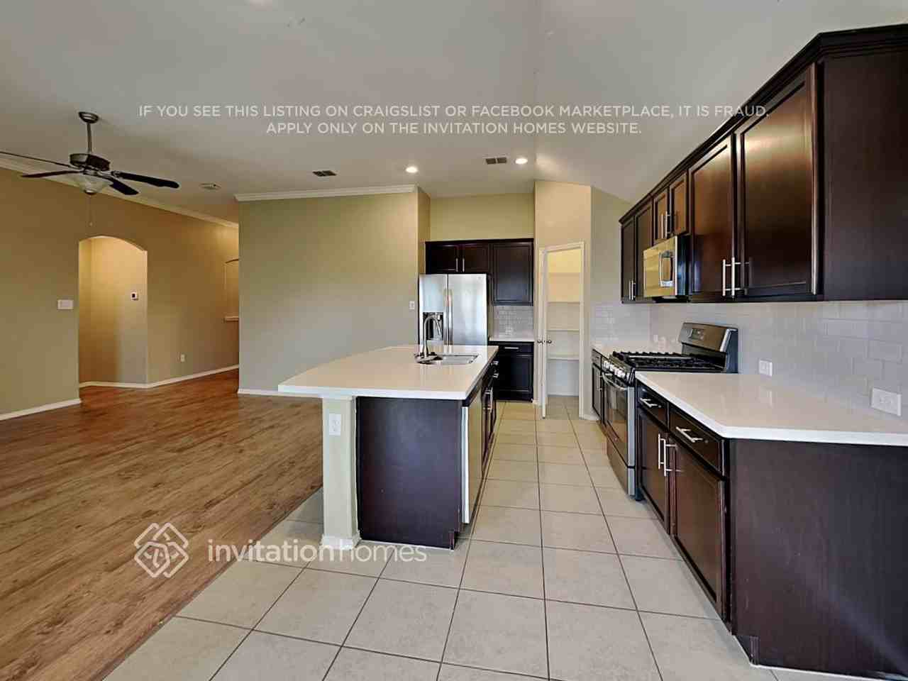 517 Saguaro Dr - Photo 5 of 18