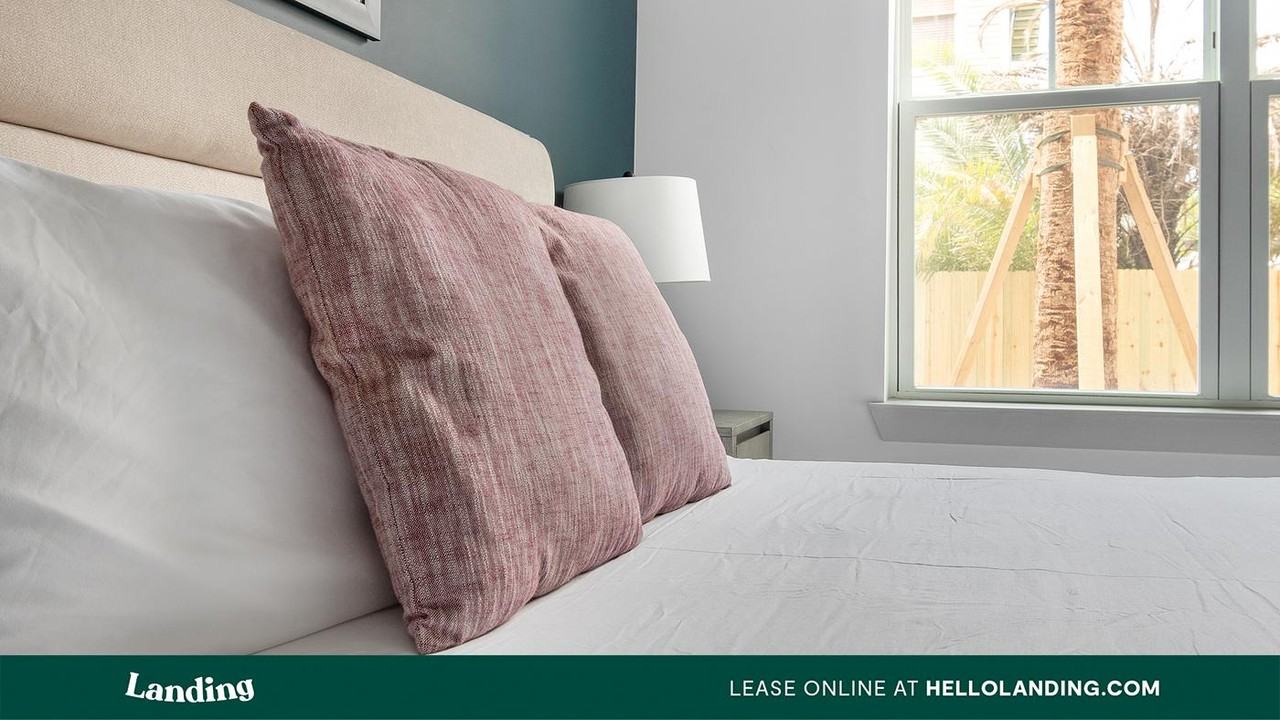 1148 N Main St - Photo 6 of 50