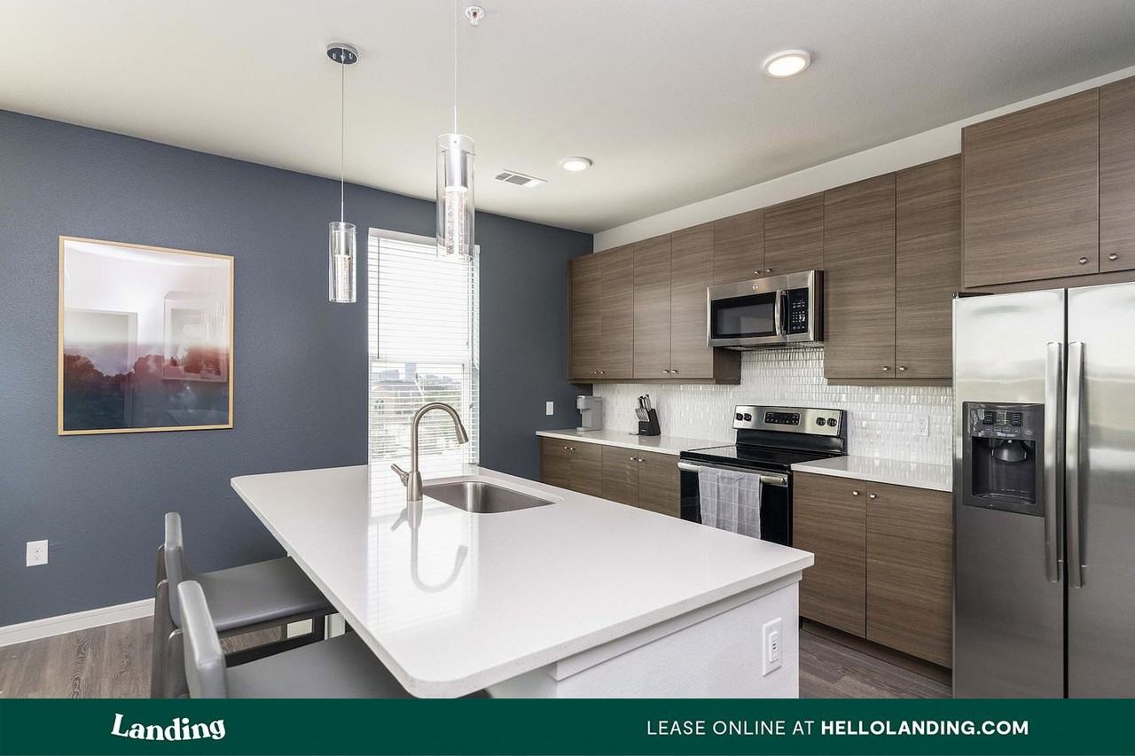 1514 Sheridan Rd. - Photo 2 of 17