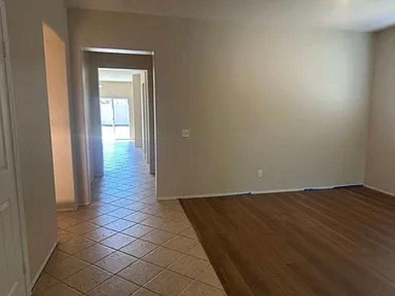 42462 Camelot Rd - Photo 3 of 10