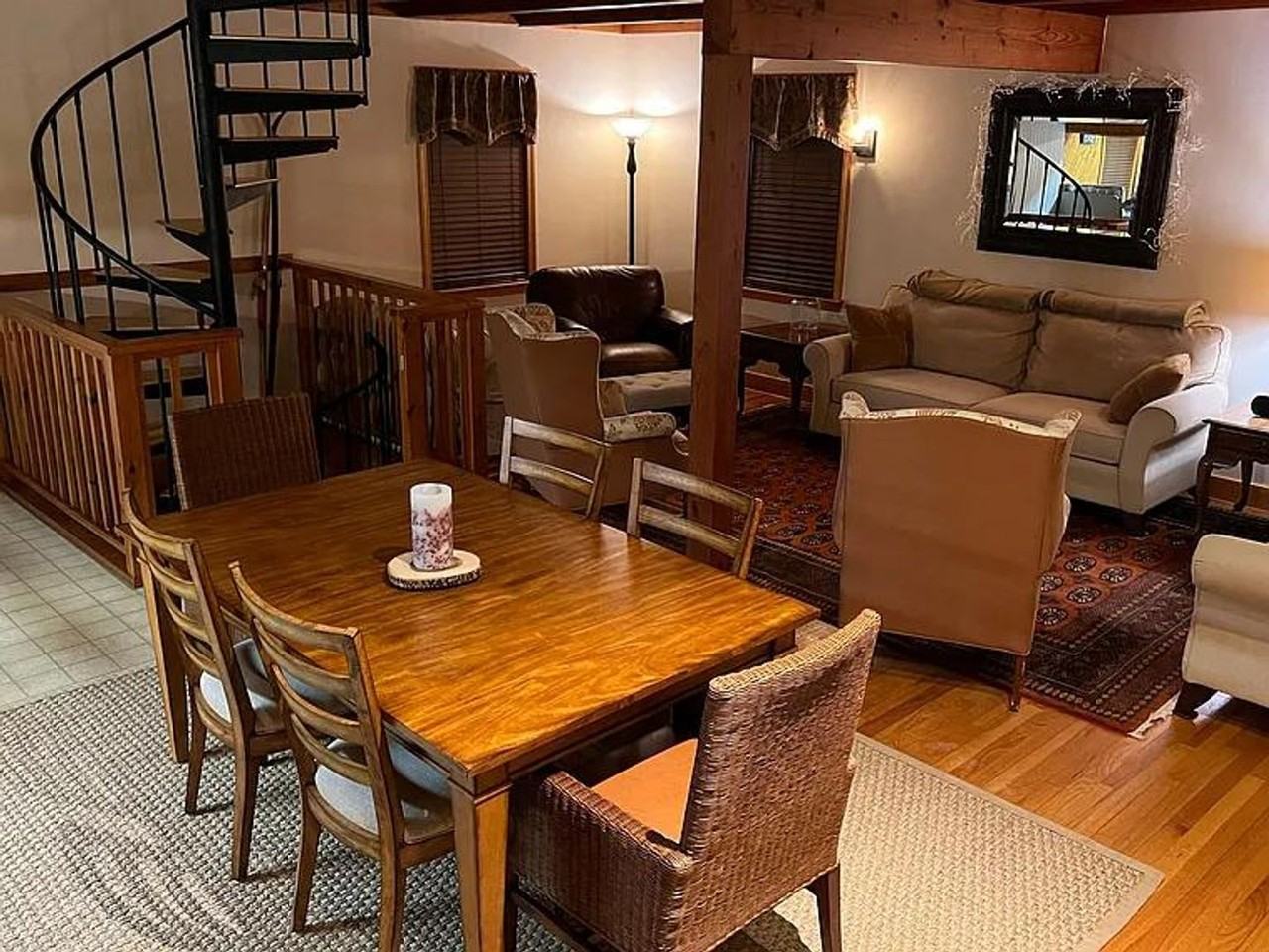 76 Fox Crossing Rd - Photo 2 of 13