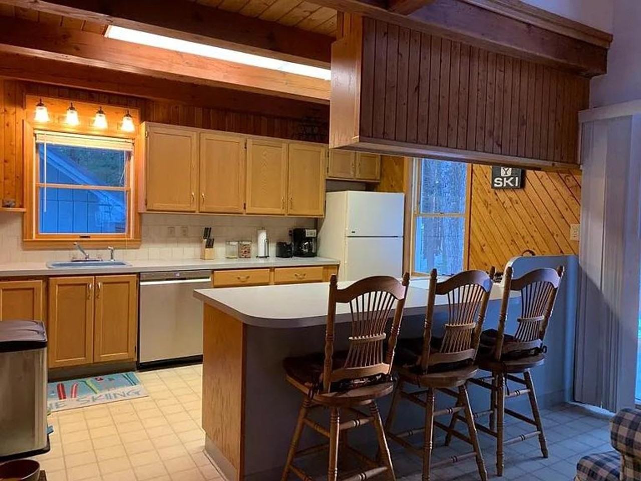 76 Fox Crossing Rd - Photo 3 of 13