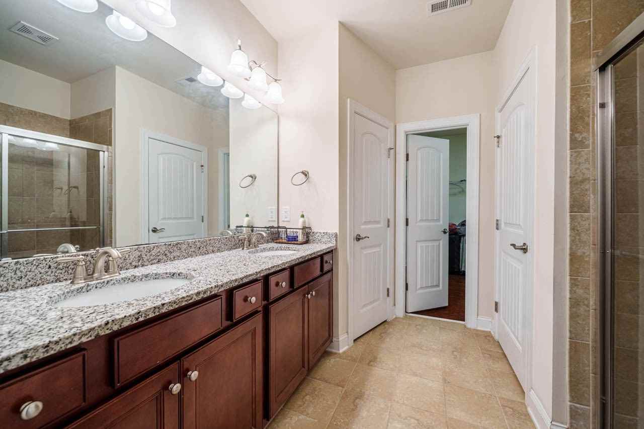 1 Daymire Glen Ln #1 - Photo 5 of 40