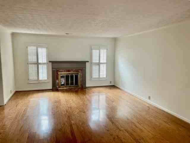 605 Dunwoody Chace #NA - Photo 3 of 33