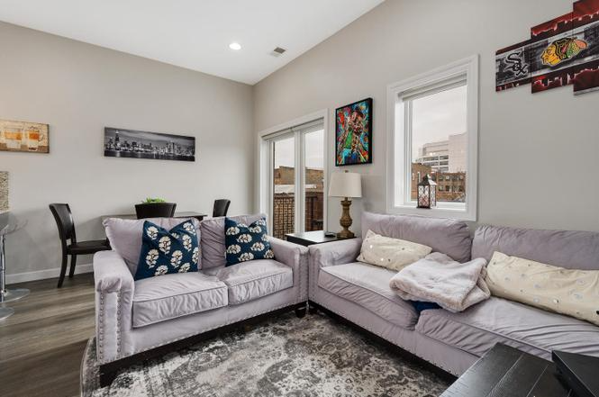 2248 W Taylor St #1 - Photo 7 of 15