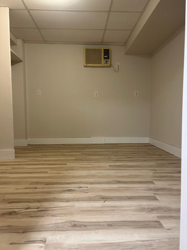 48 York St #48 - Photo 2 of 5