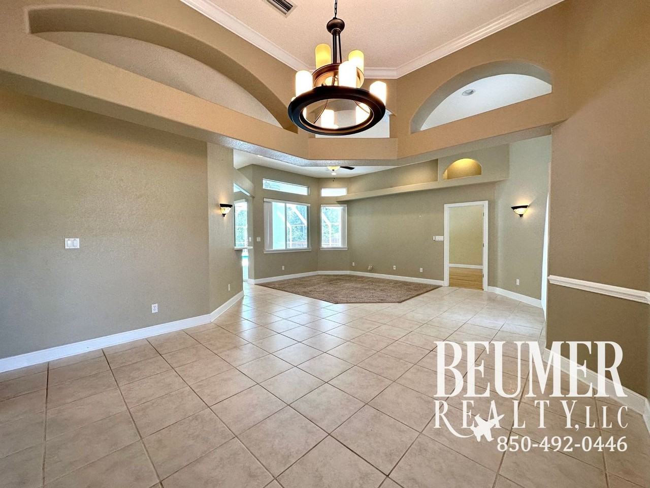 1184 Naples Dr - Photo 4 of 38