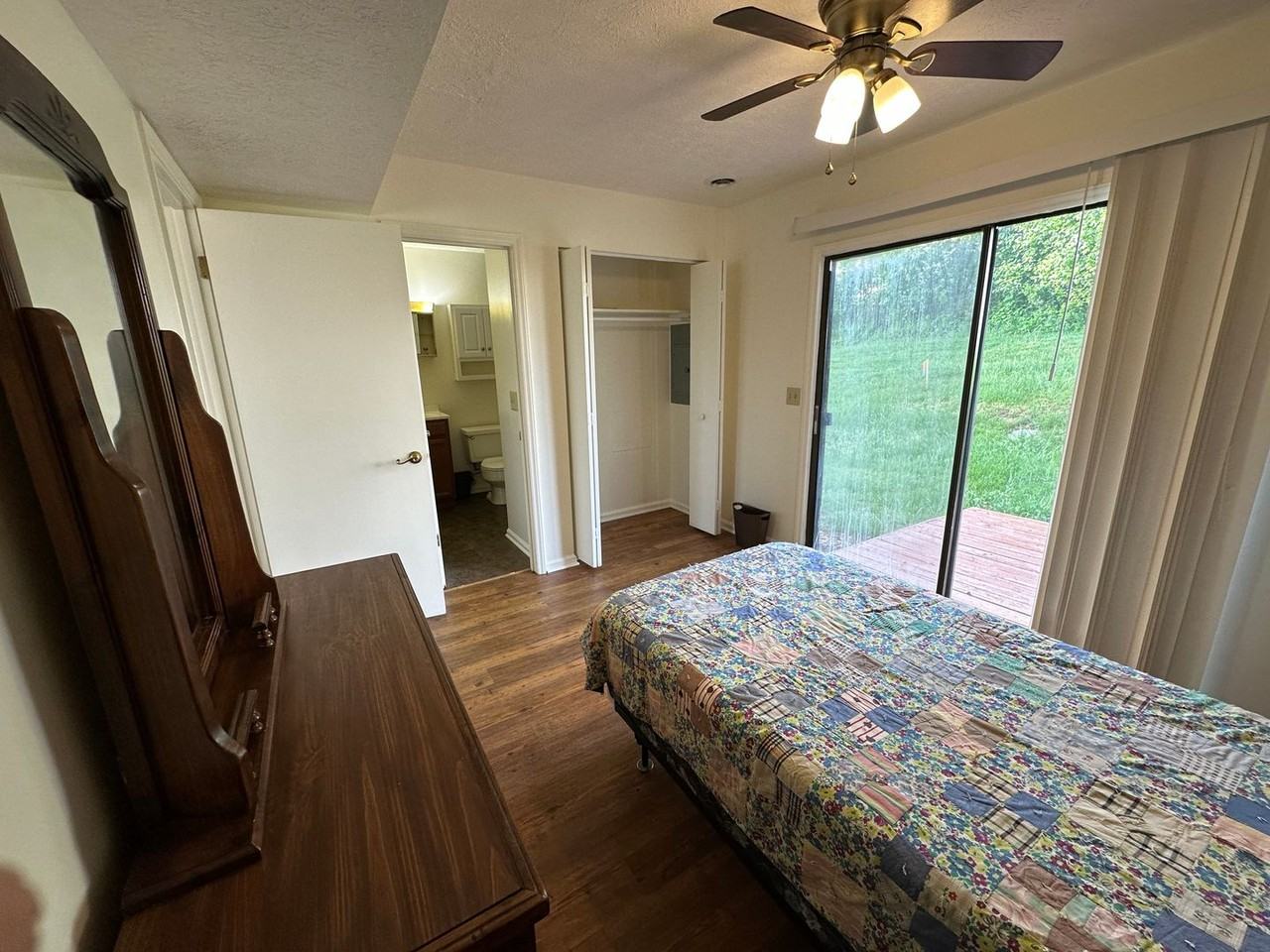 315 Clement St - Photo 4 of 10