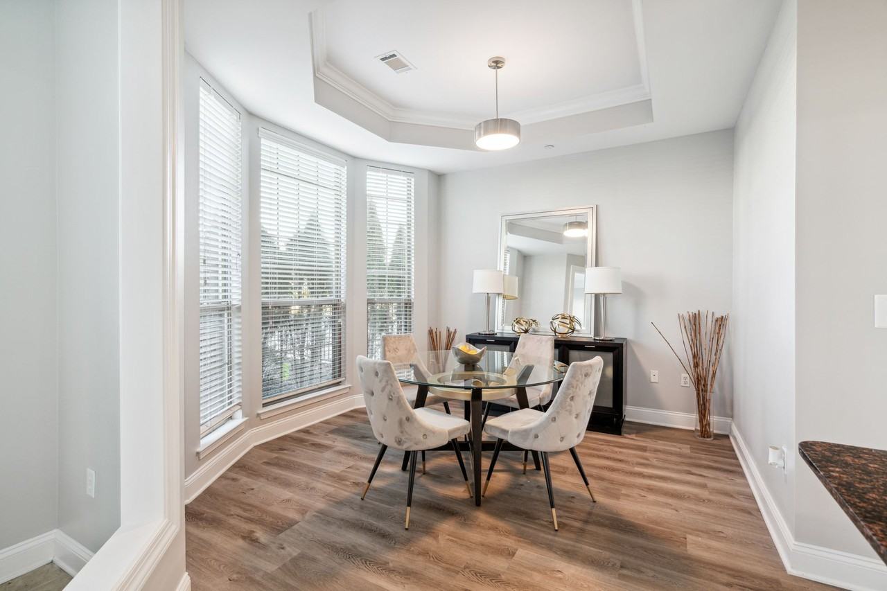 Mansion at Bala - Photo 4 of 26