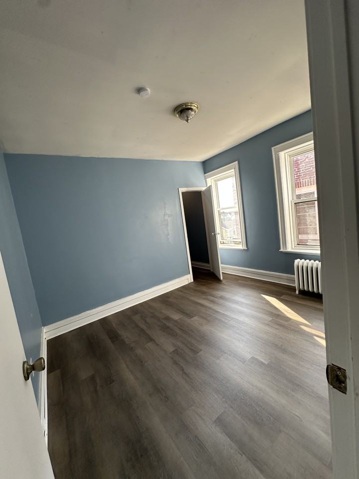 1573 Park Ave #1577 - Photo 3 of 8