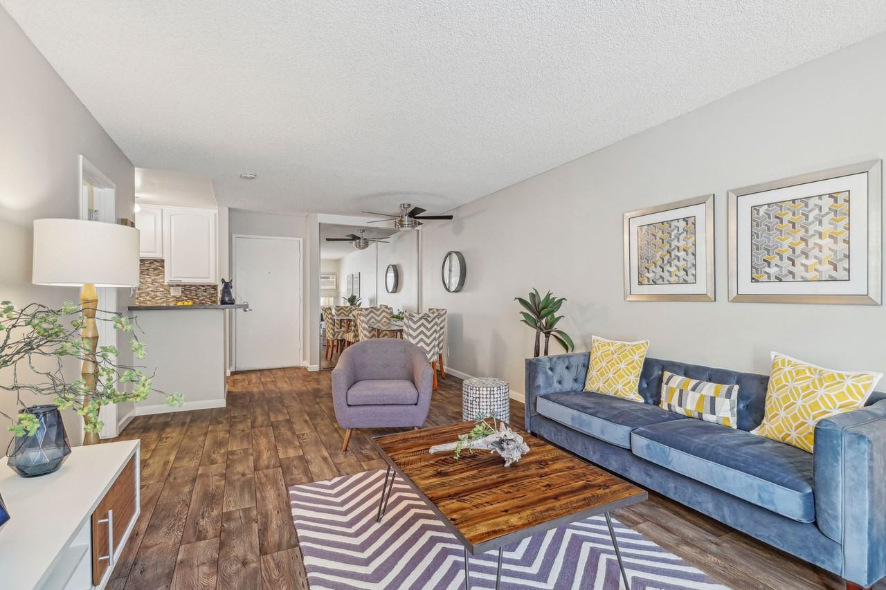 Park Regency Club - Photo 6 of 31