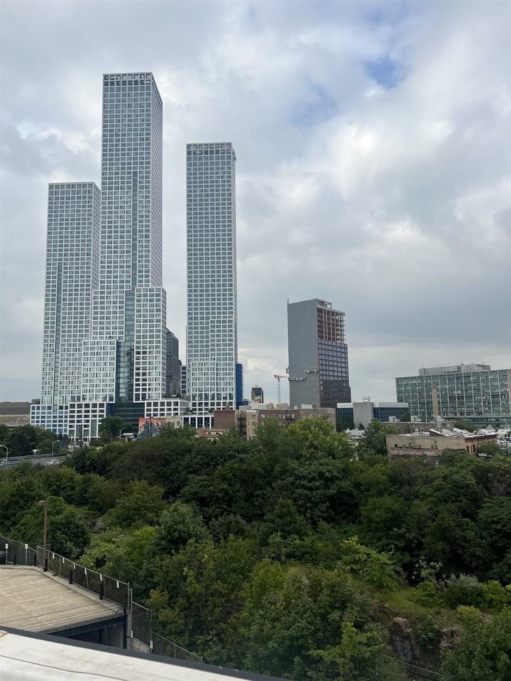 211 Baldwin Ave #202 - Photo 2 of 26