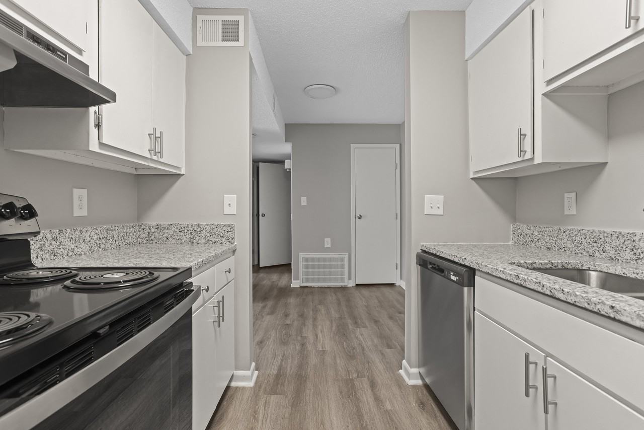 Liberty Heights Apartments - Photo 2 of 25