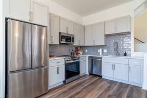 featured image of 250 Arizona Ave Ne