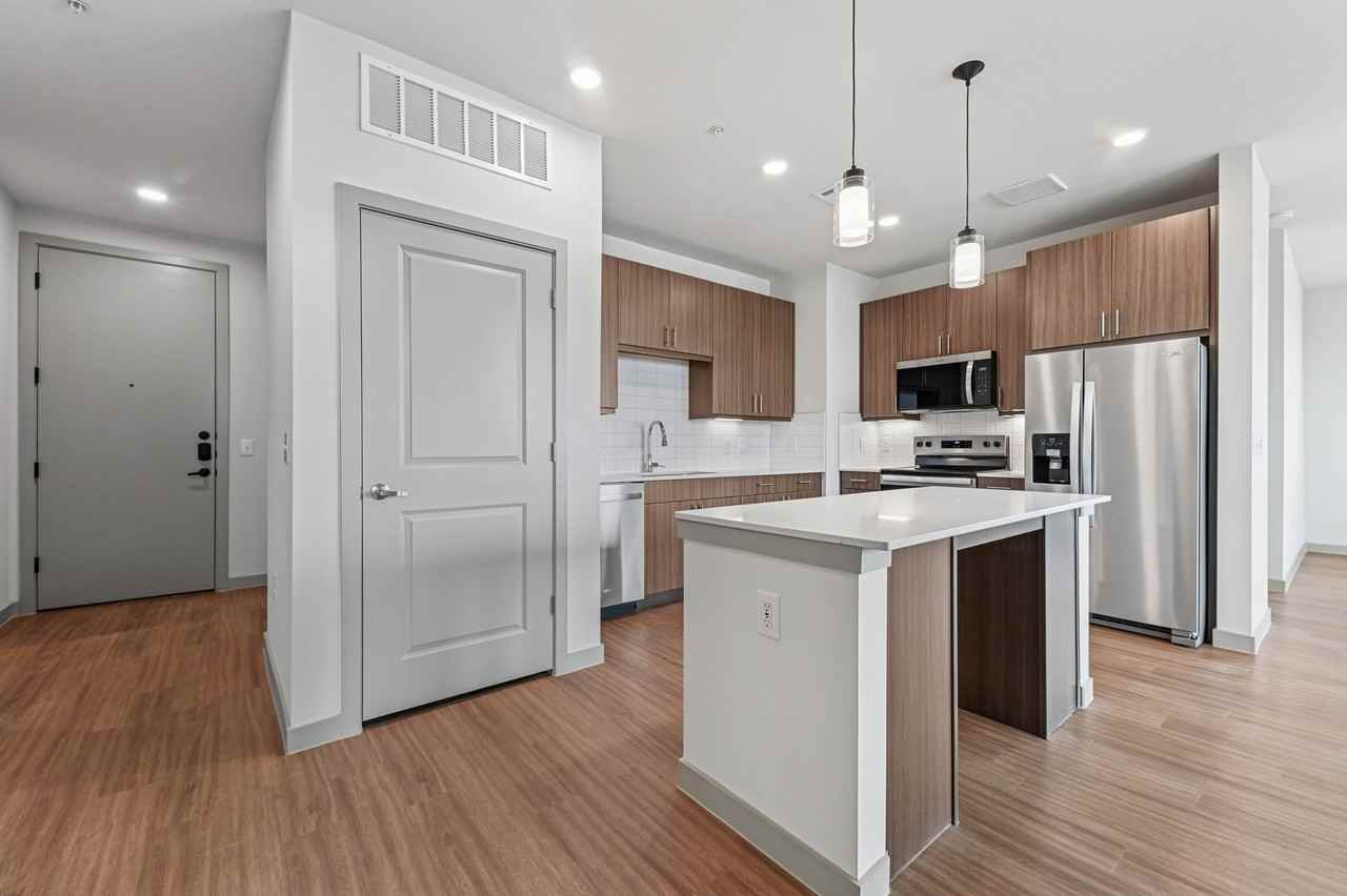 EVIVA Trinity Mills Station - Photo 6 of 50