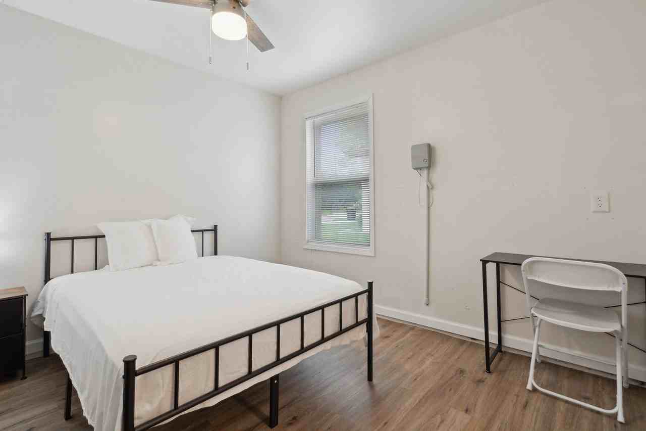 Birdell St - Photo 5 of 6