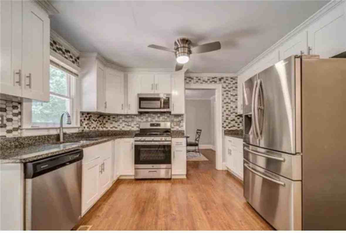 Swift Creek Dr - Photo 3 of 5