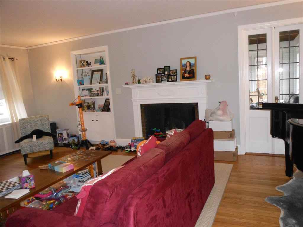 47 Monroe St - Photo 6 of 39