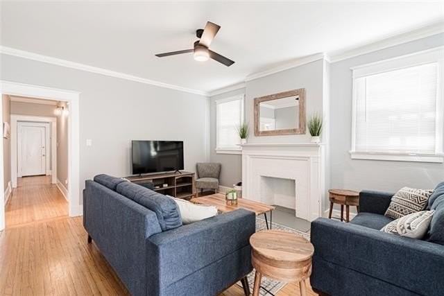 2427 Broadway St - Photo 4 of 19