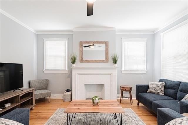 2427 Broadway St - Photo 5 of 19