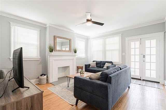 2427 Broadway St - Photo 6 of 19