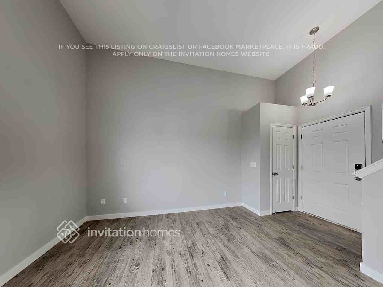 5096 Stone Fence Dr - Photo 5 of 20
