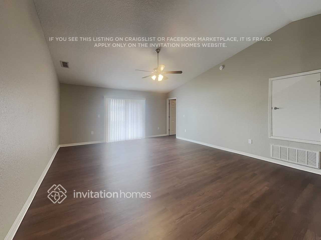 2709 Oak Hammock Loop - Photo 3 of 17