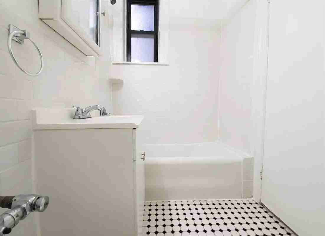 41-46 50th Street #3F - Photo 5 of 5