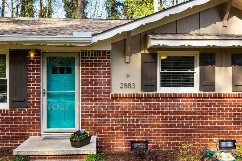 2883 Fantasy Ln - Photo 5 of 33