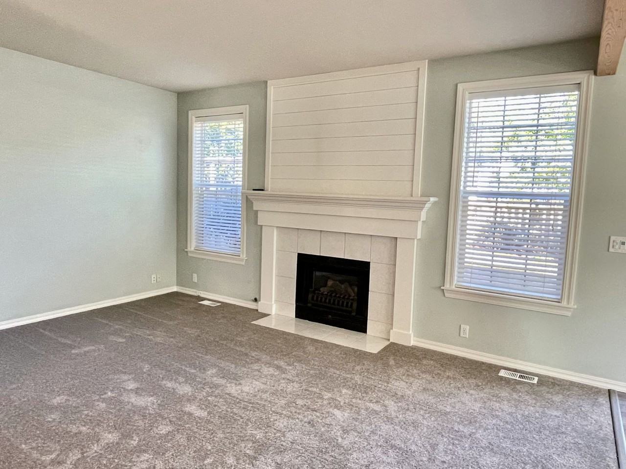 1768 Fort Ward Hill Rd Ne - Photo 3 of 19